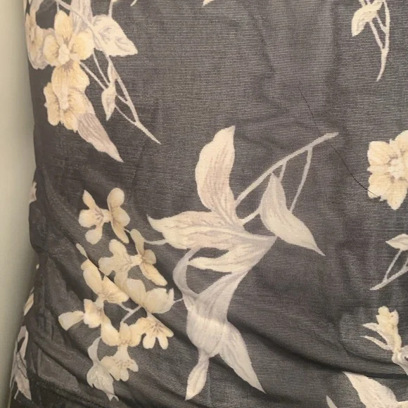 Sheer floral cami, black with gray & cream Small - Picture 4 of 5